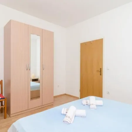 House Rasica - One Bedroom With Terrace And Sea View