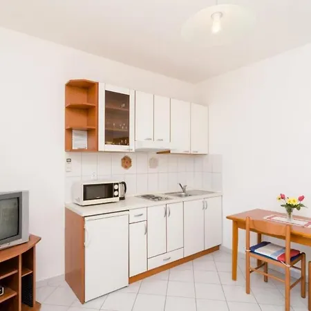 דירה House Rasica - One Bedroom With Terrace And Sea View *